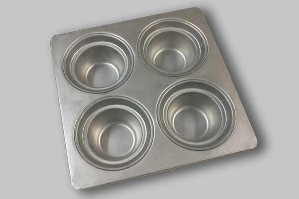 Z51 – CRM80 – 4C Non-Stick Big Crown Muffin Tray – 80 gms – 4in1